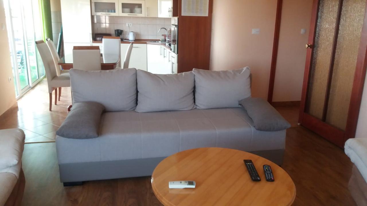 Apartman Julienne Каштела Экстерьер фото